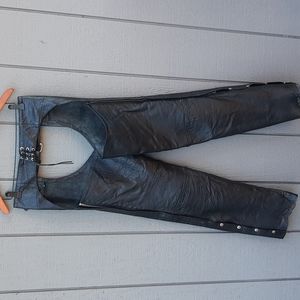 SILVER BIKE WOMENS LEATHER RIDING CHAPS SIZE MED